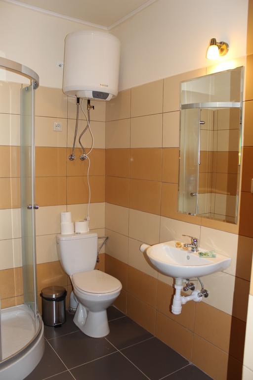 Hotelik Polonia Łowicz Szoba fotó